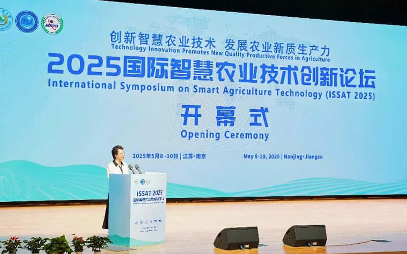 图125053001.jpg