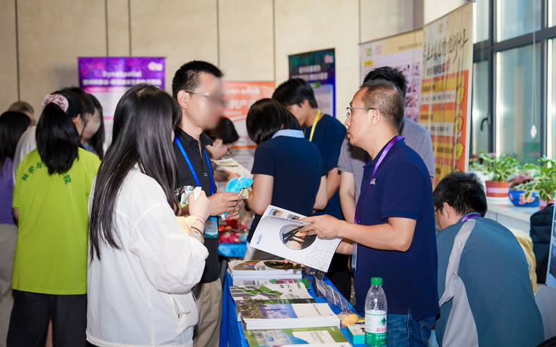 图326070101.jpg